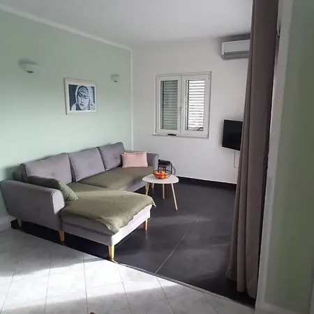 Διαμέρισμα Mary Of Mira - Free Parking - 2bd - Self Check In