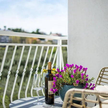 Mary Of Mira - Free Parking - 2bd - Self Check In * Spalato