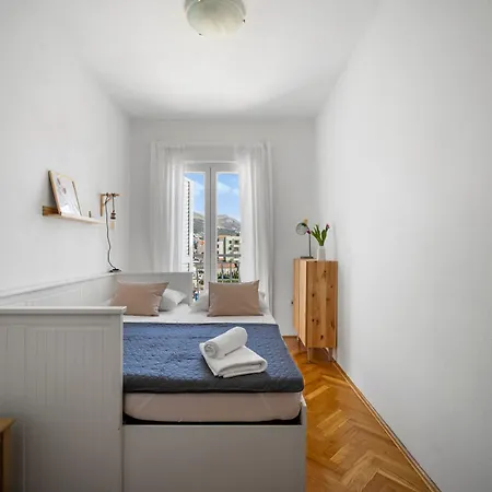 Mary Of Mira - Free Parking - 2bd - Self Check In Apartamento Split