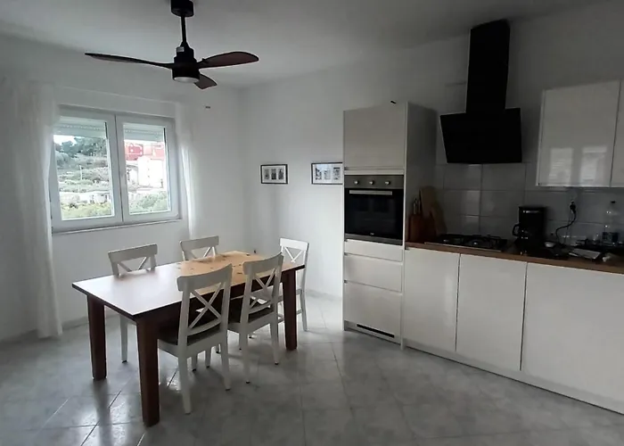 Mary Of Mira - Free Parking - 2bd - Self Check In * Σπλιτ